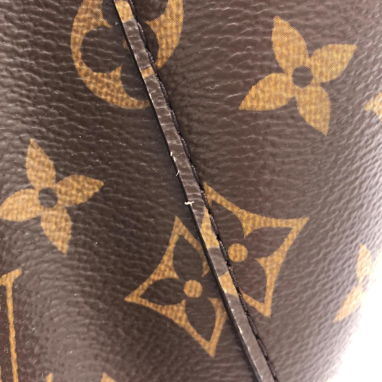 LOUIS VUITTON M44022 肩背包 Monogram 5