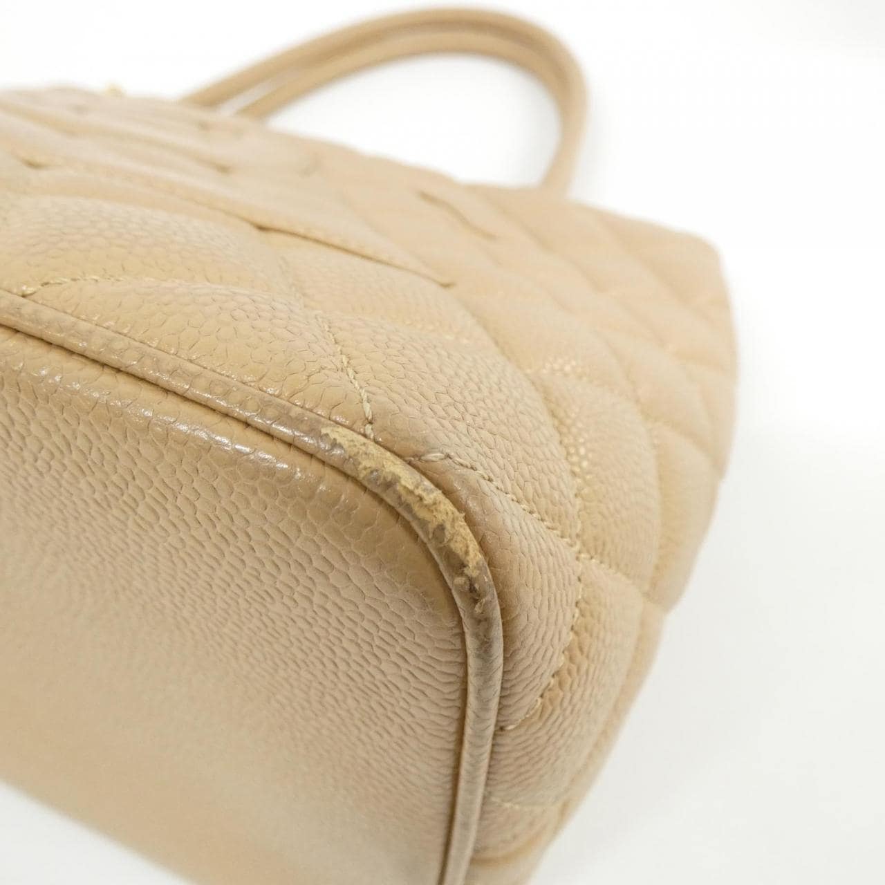 CHANEL Matelasse 1804 Handbag Grained Calfskin 3