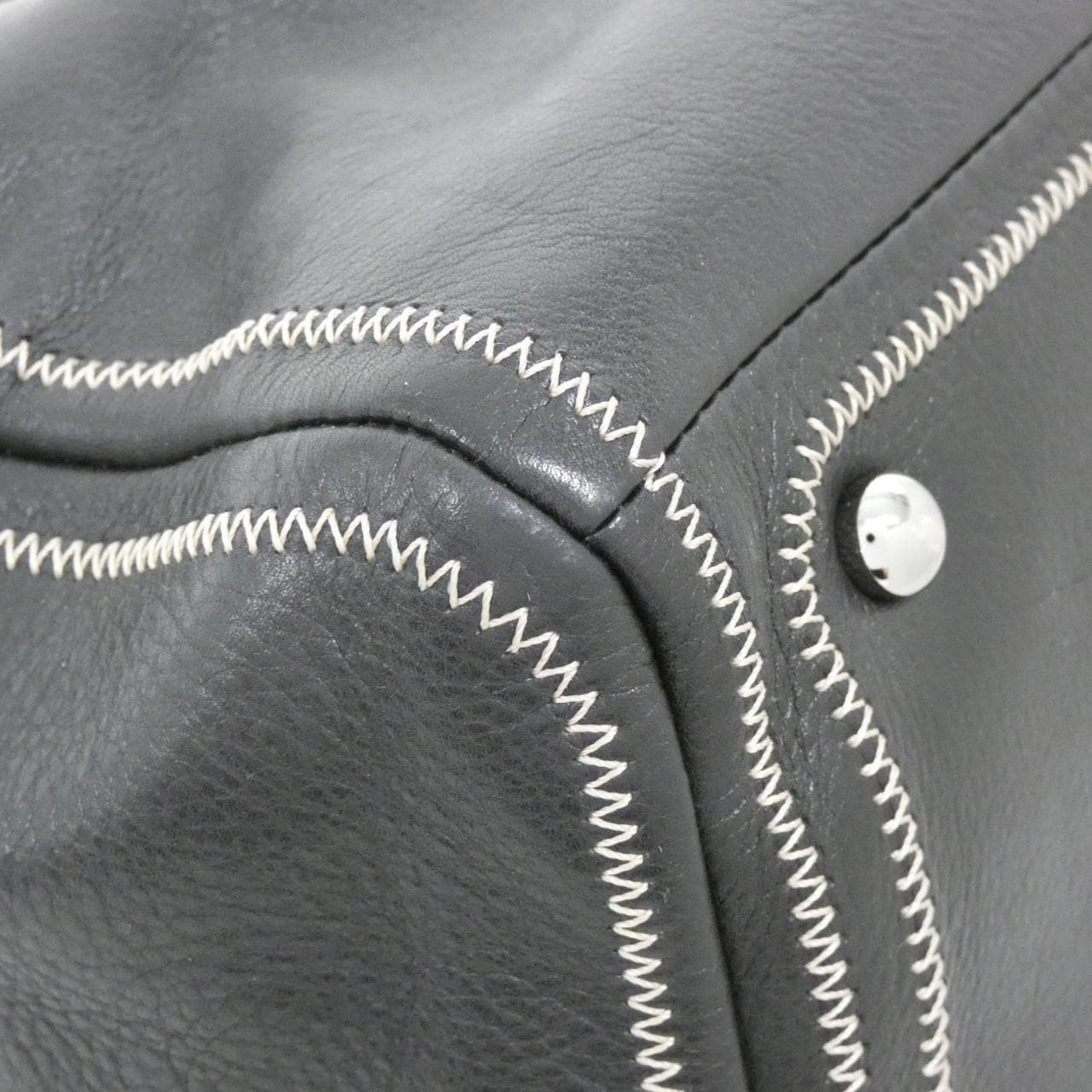 CHANEL 23384 Handbag 2