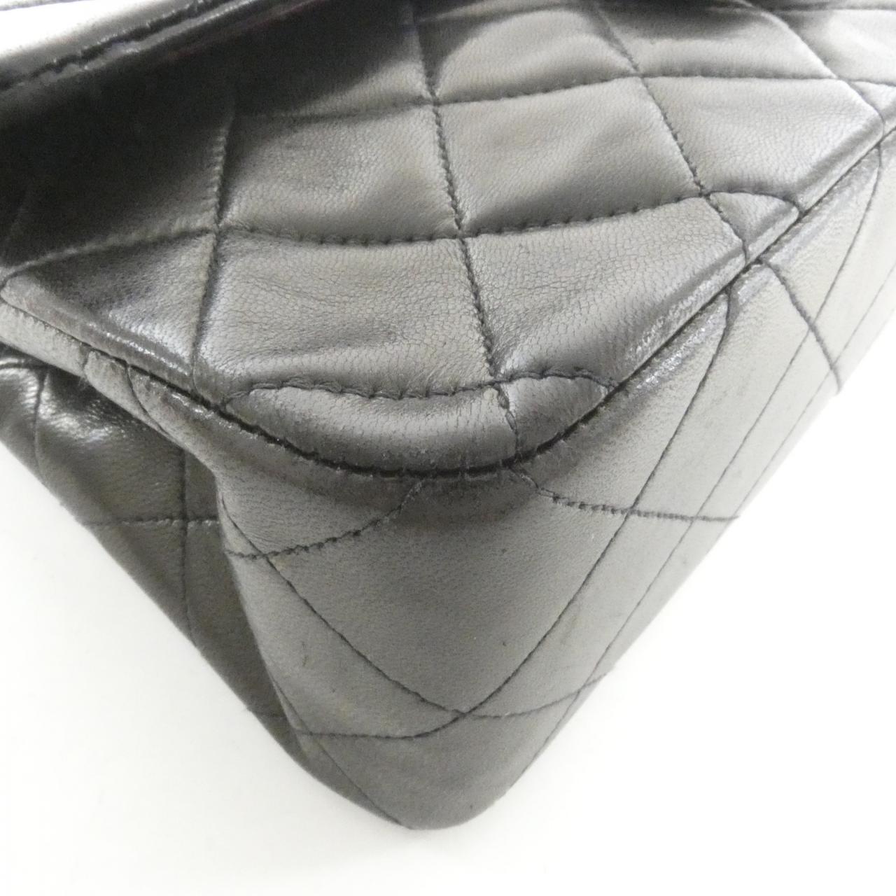 CHANEL Matelasse 1113 Shoulder Lambskin 3