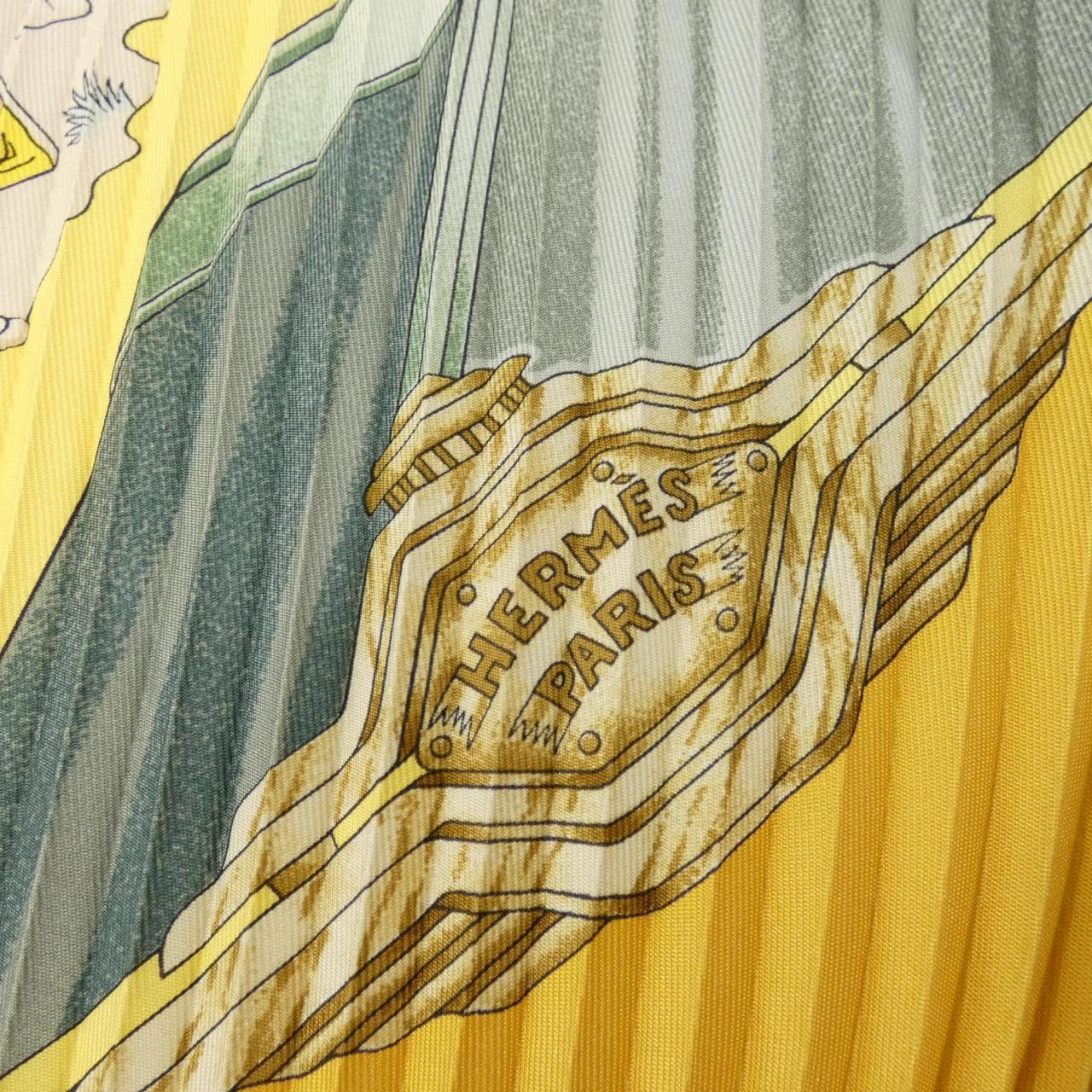 HERMES Scarf 4