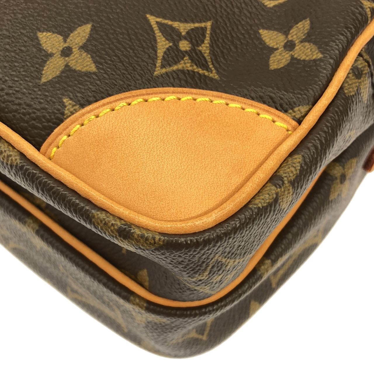 LOUIS VUITTON M45236 肩背包 Monogram 3