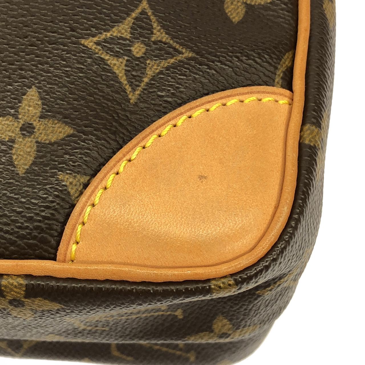 LOUIS VUITTON M45236 肩背包 Monogram 5