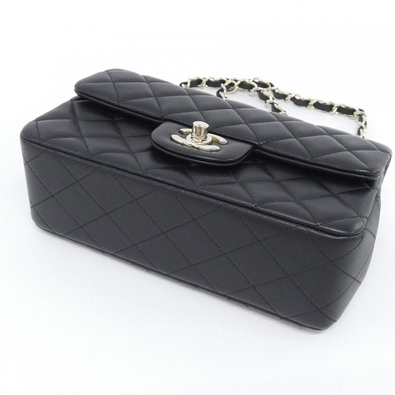 CHANEL Boy Chanel 69900 Shoulder Lambskin 3
