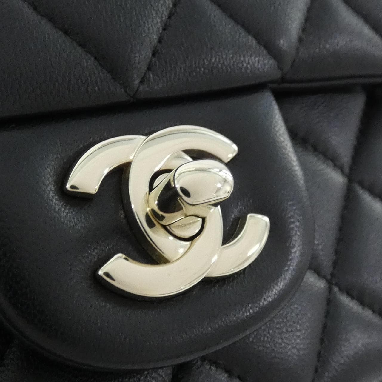 CHANEL Boy Chanel 69900 Shoulder Lambskin 4