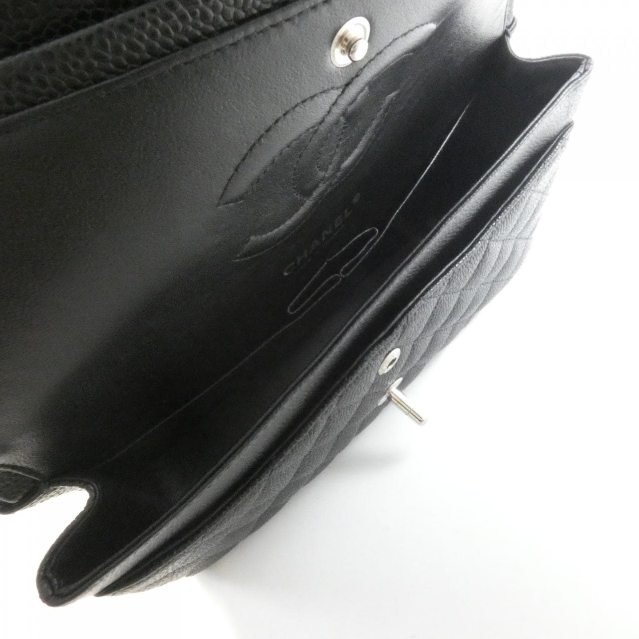 CHANEL Matelasse 1112 Shoulder Grained Calfskin 5