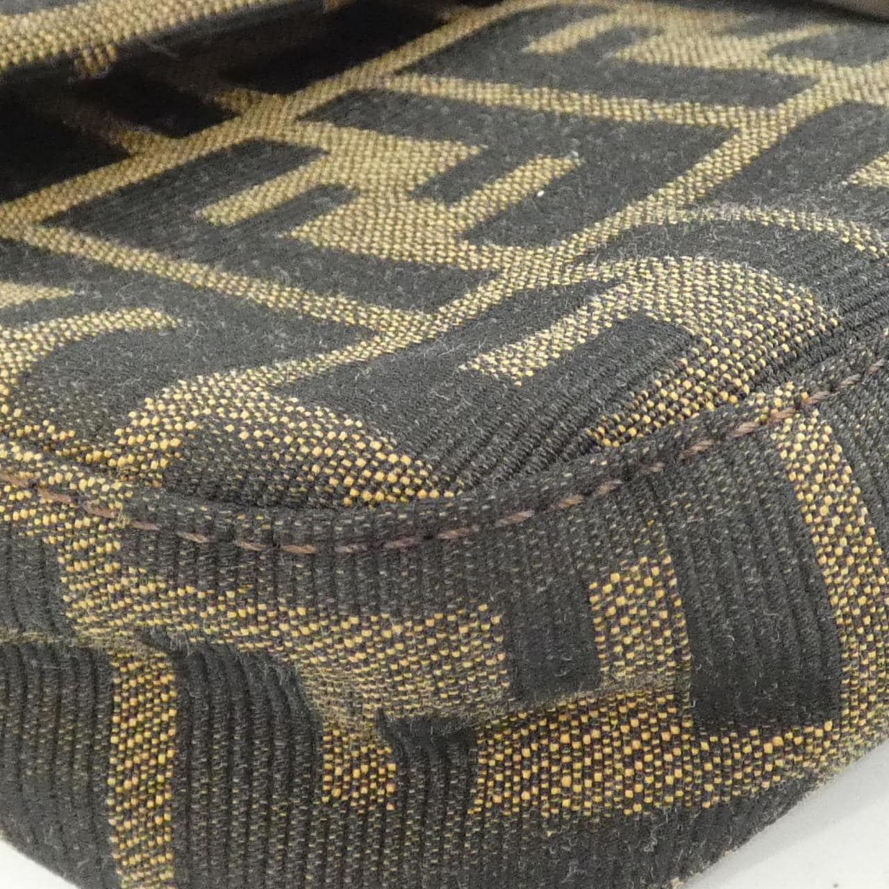 FENDI Baguette 26424 Shoulder Canvas 3