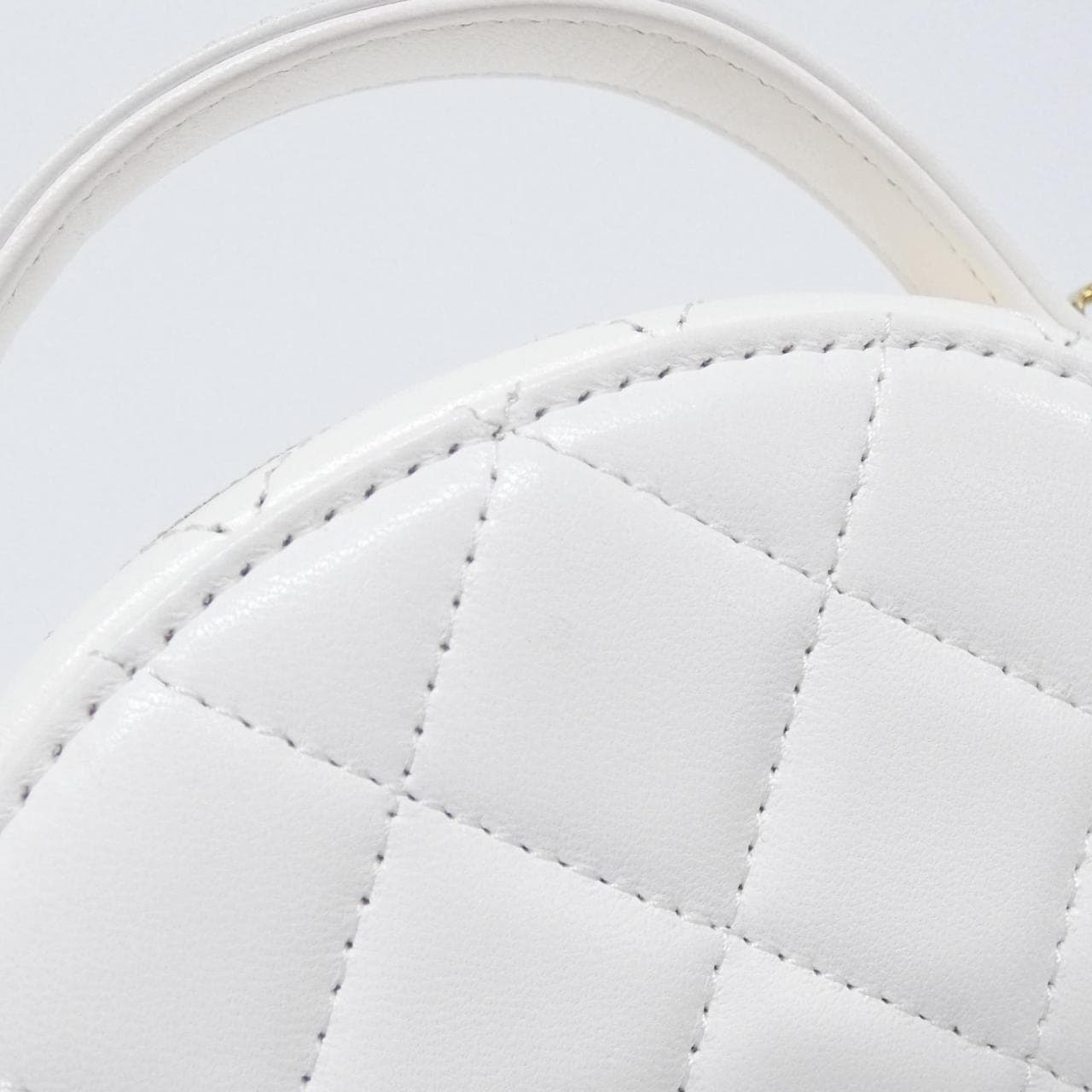 CHANEL Chanel 19 AP3088 肩背包 羊皮 4