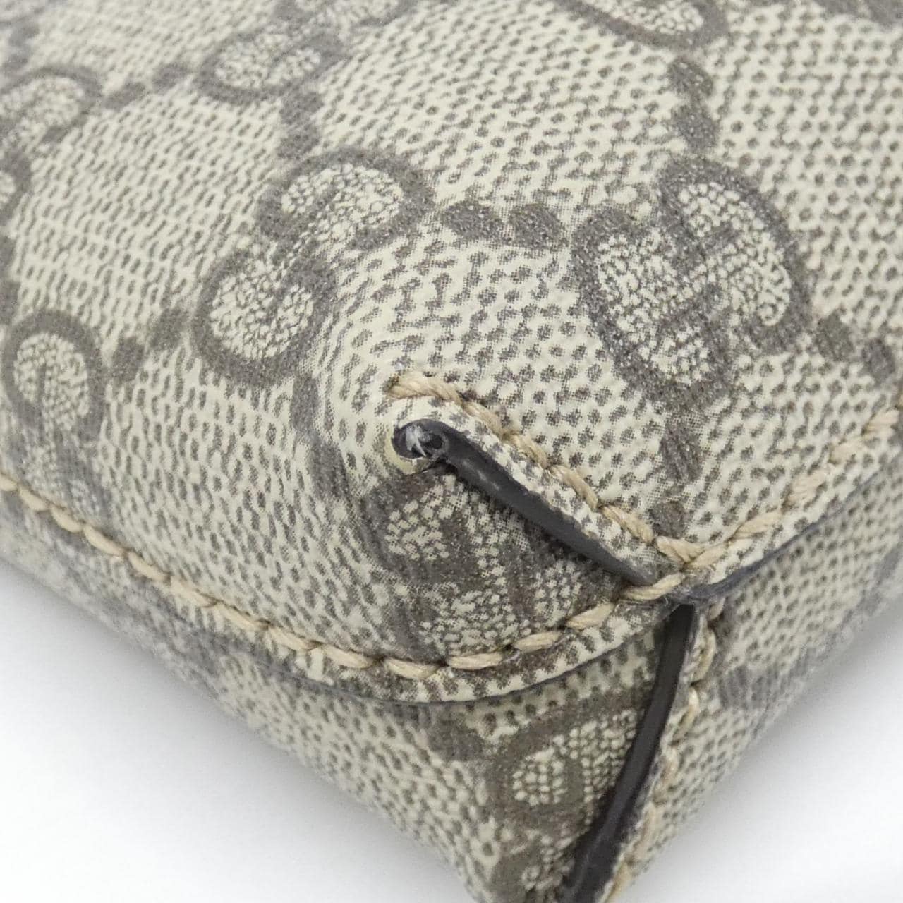 GUCCI 723306 92THG Shoulder Canvas 3