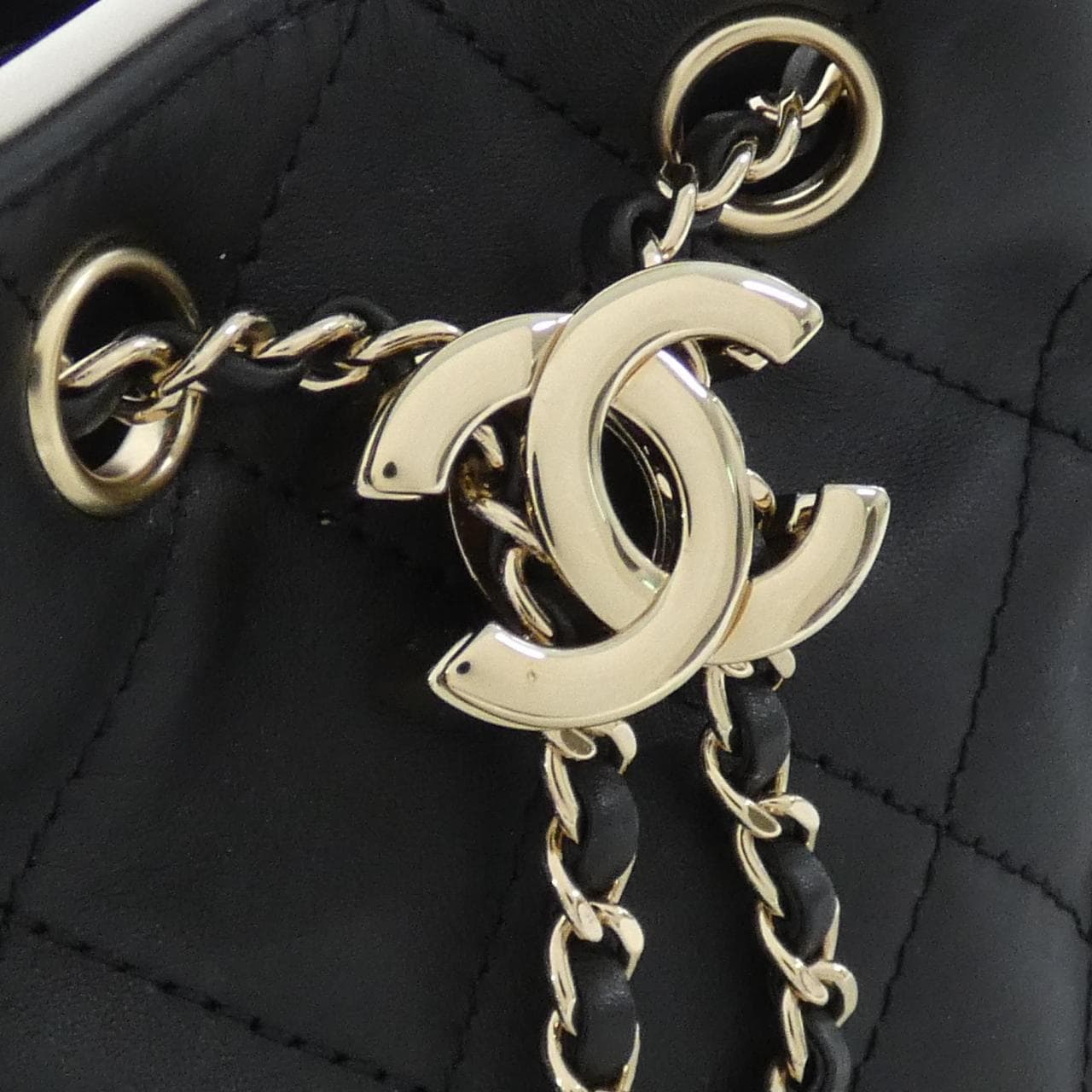 CHANEL AS5631 肩背包 4