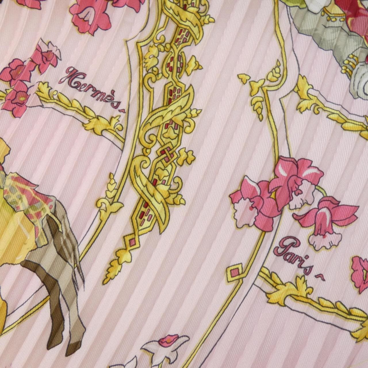 HERMES Scarf 4