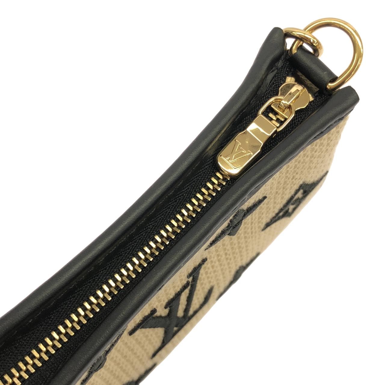 LOUIS VUITTON Pochette M82472 小斜揹包 Monogram 5