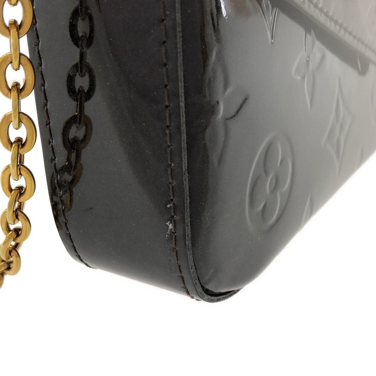 LOUIS VUITTON Pochette M61267 肩背包 Vernis 漆皮 5