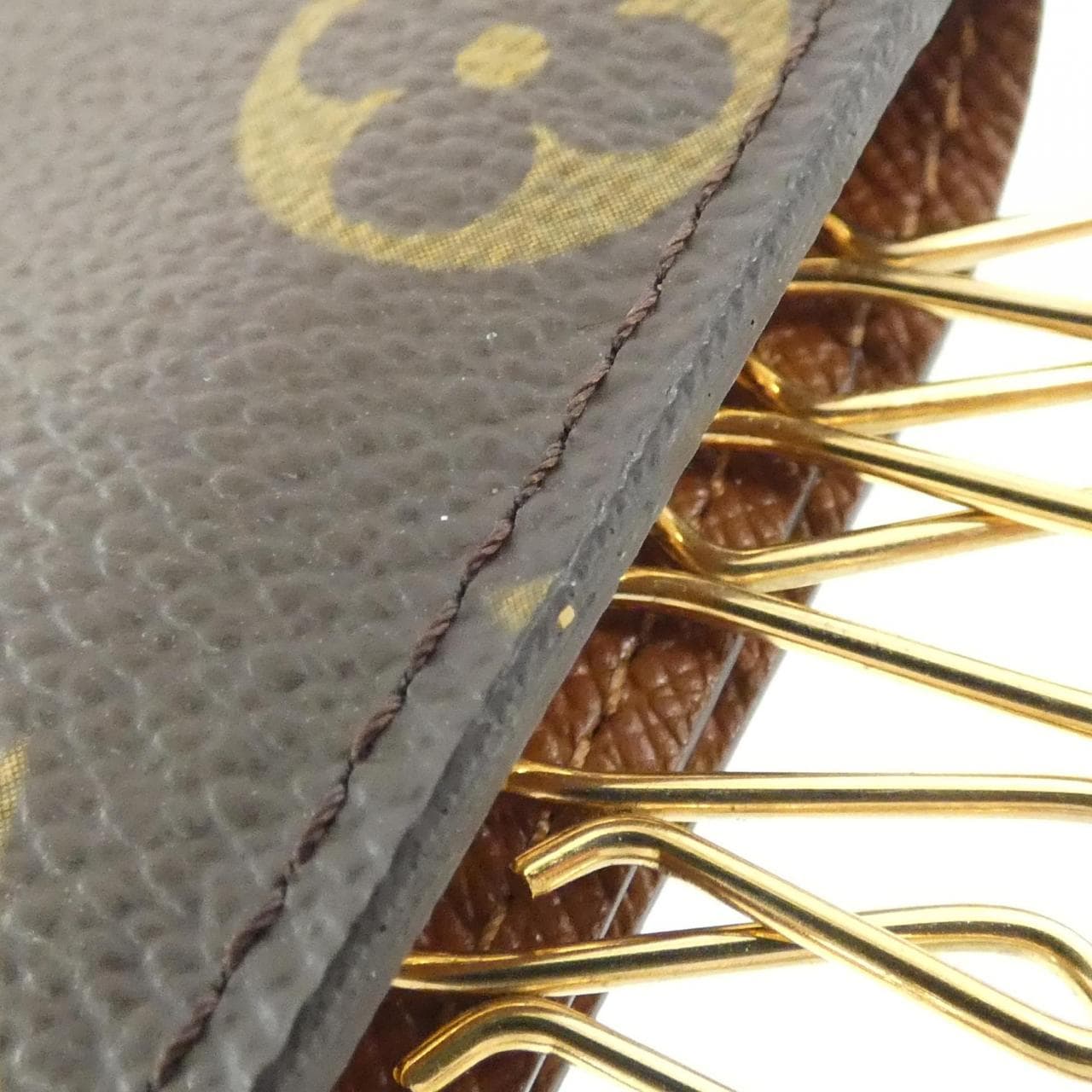 LOUIS VUITTON M62630 Key Case Monogram 3
