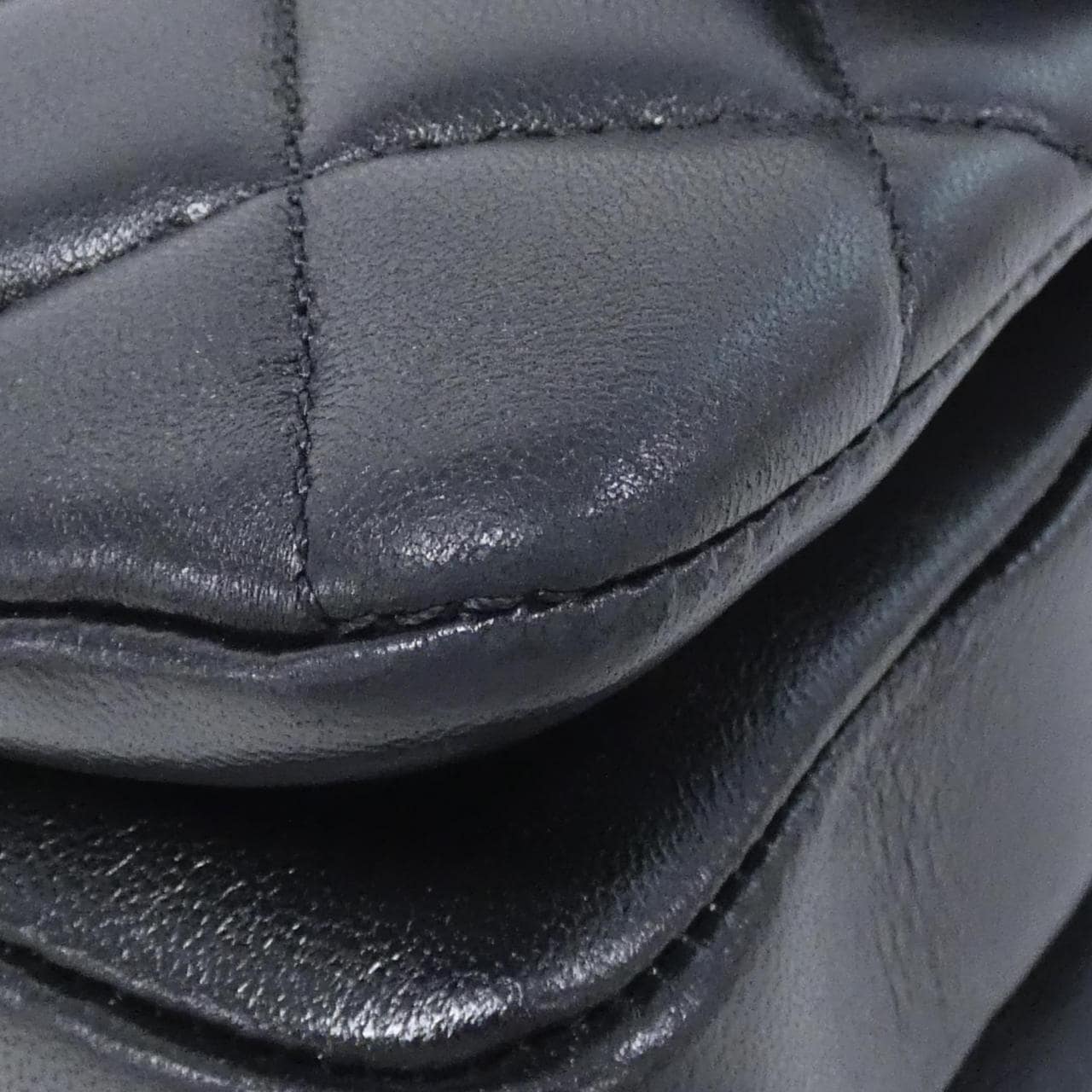 CHANEL AS4654 Handbag Lambskin 3