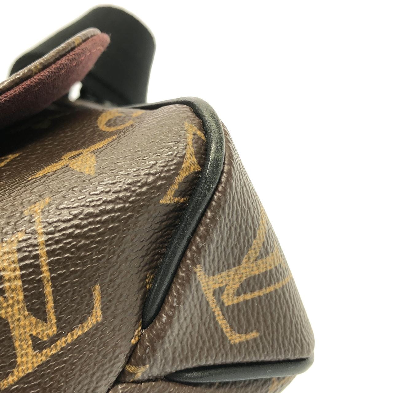 LOUIS VUITTON District M40935 Shoulder Monogram 3