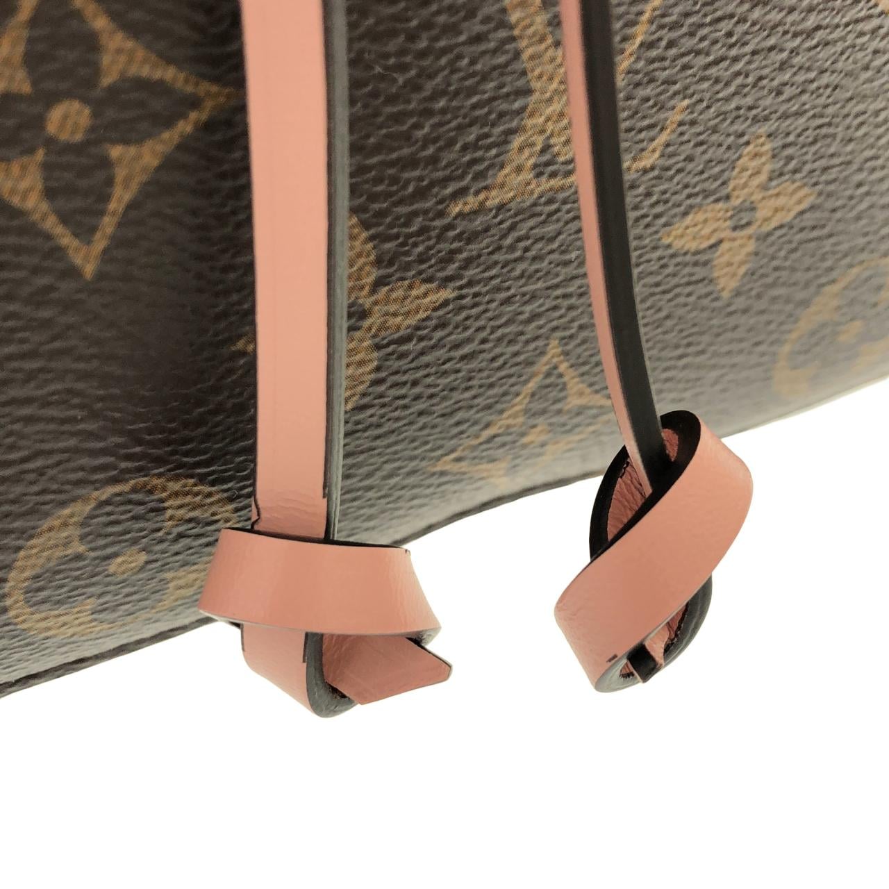 LOUIS VUITTON M44022 肩背包 Monogram 4