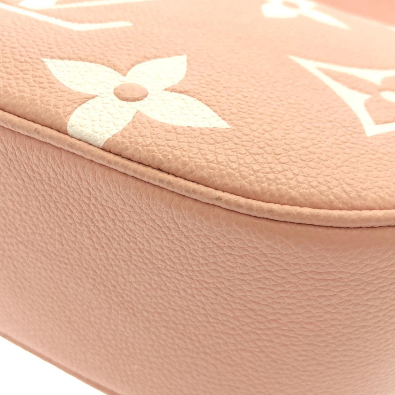 LOUIS VUITTON M46301 Shoulder Monogram 2