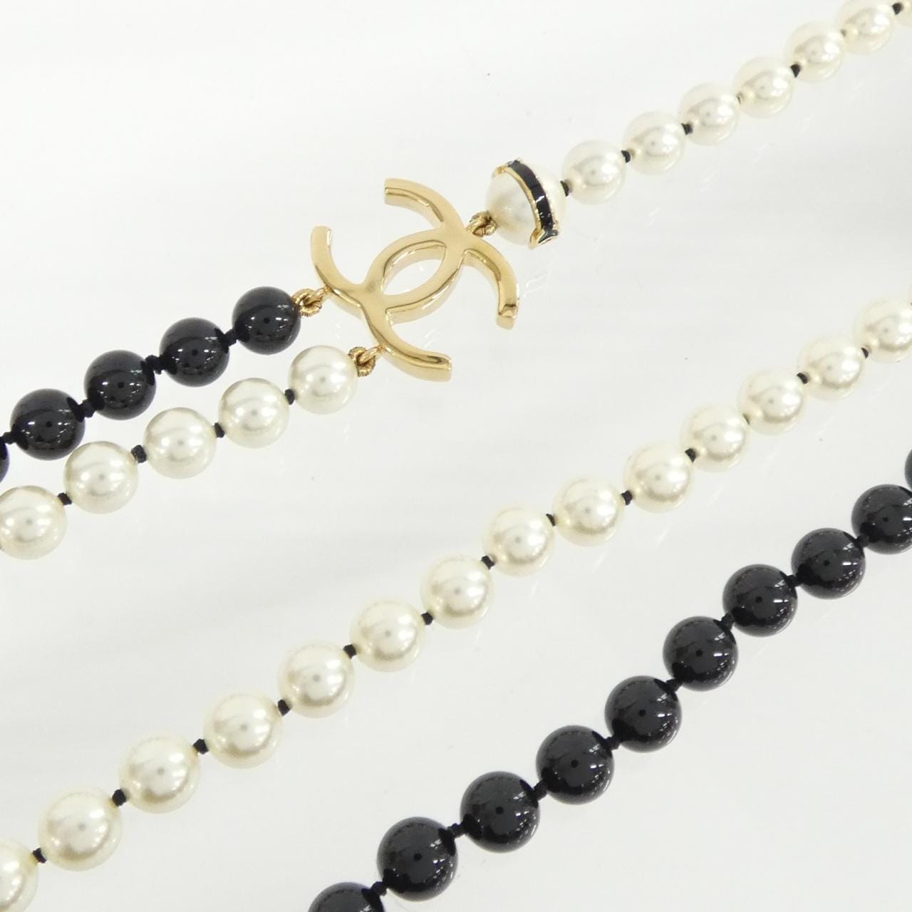 CHANEL ABD279 Accessories 3