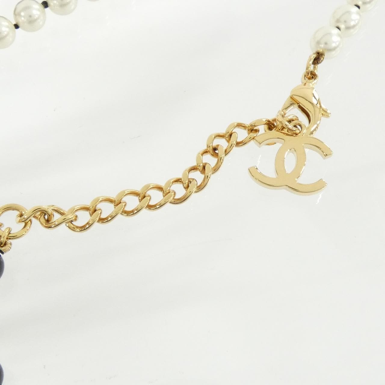 CHANEL ABD279 Accessories 4