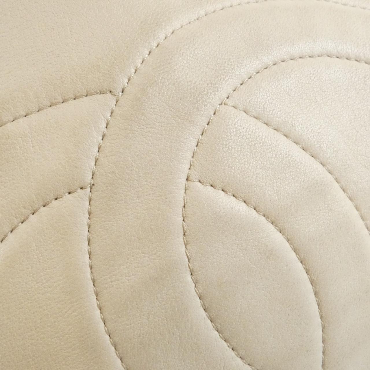CHANEL Shoulder Lambskin 4