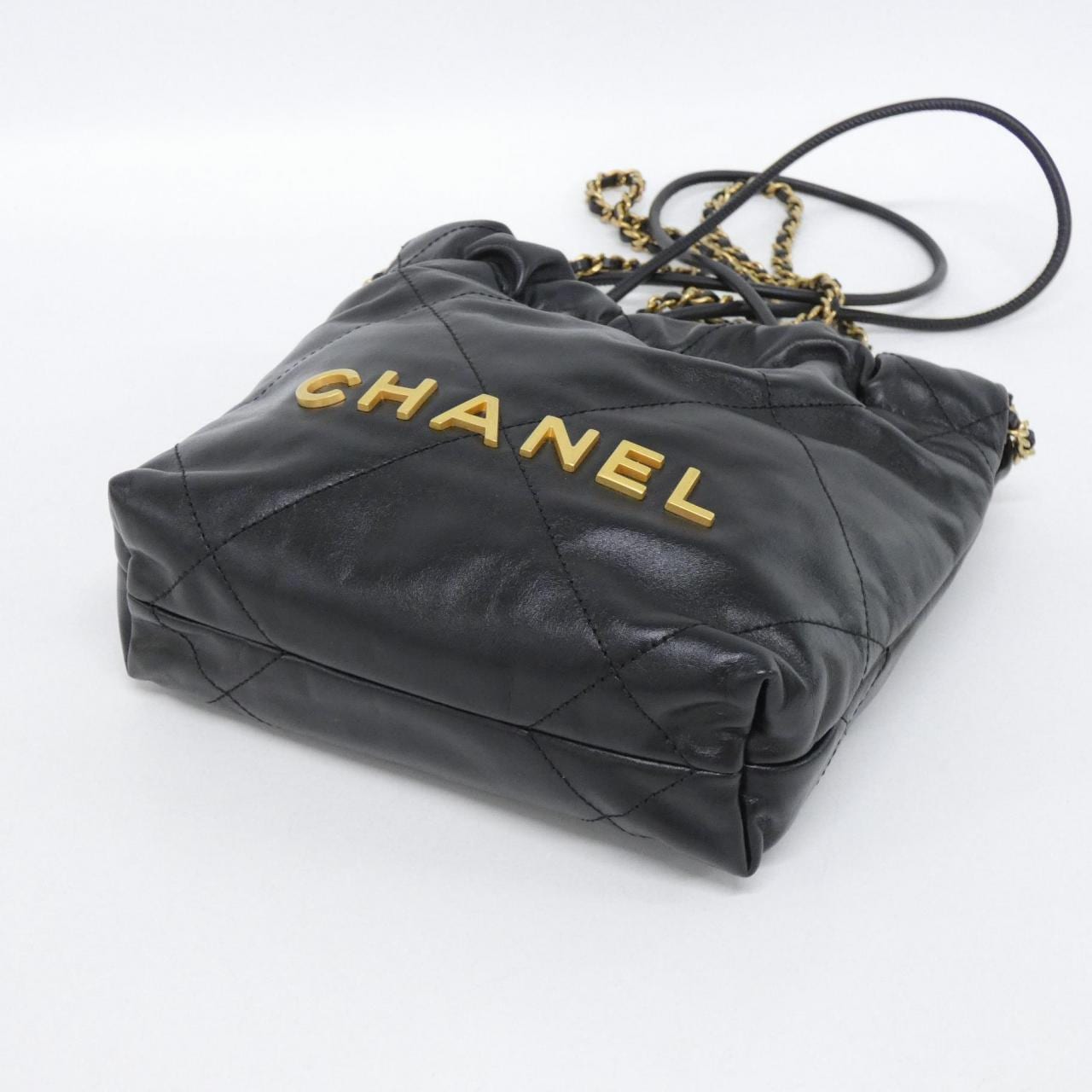 CHANEL Chanel 22 AS3980 Handbag 3