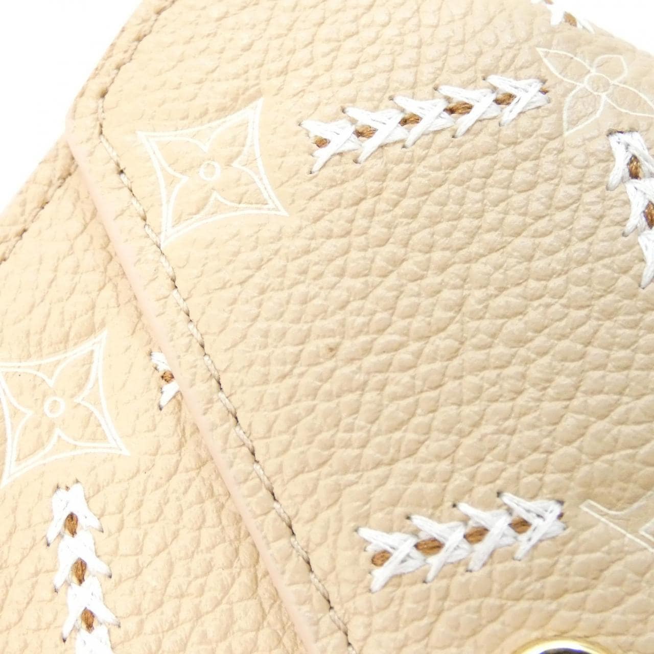 LOUIS VUITTON M28959 Wallet Monogram 3