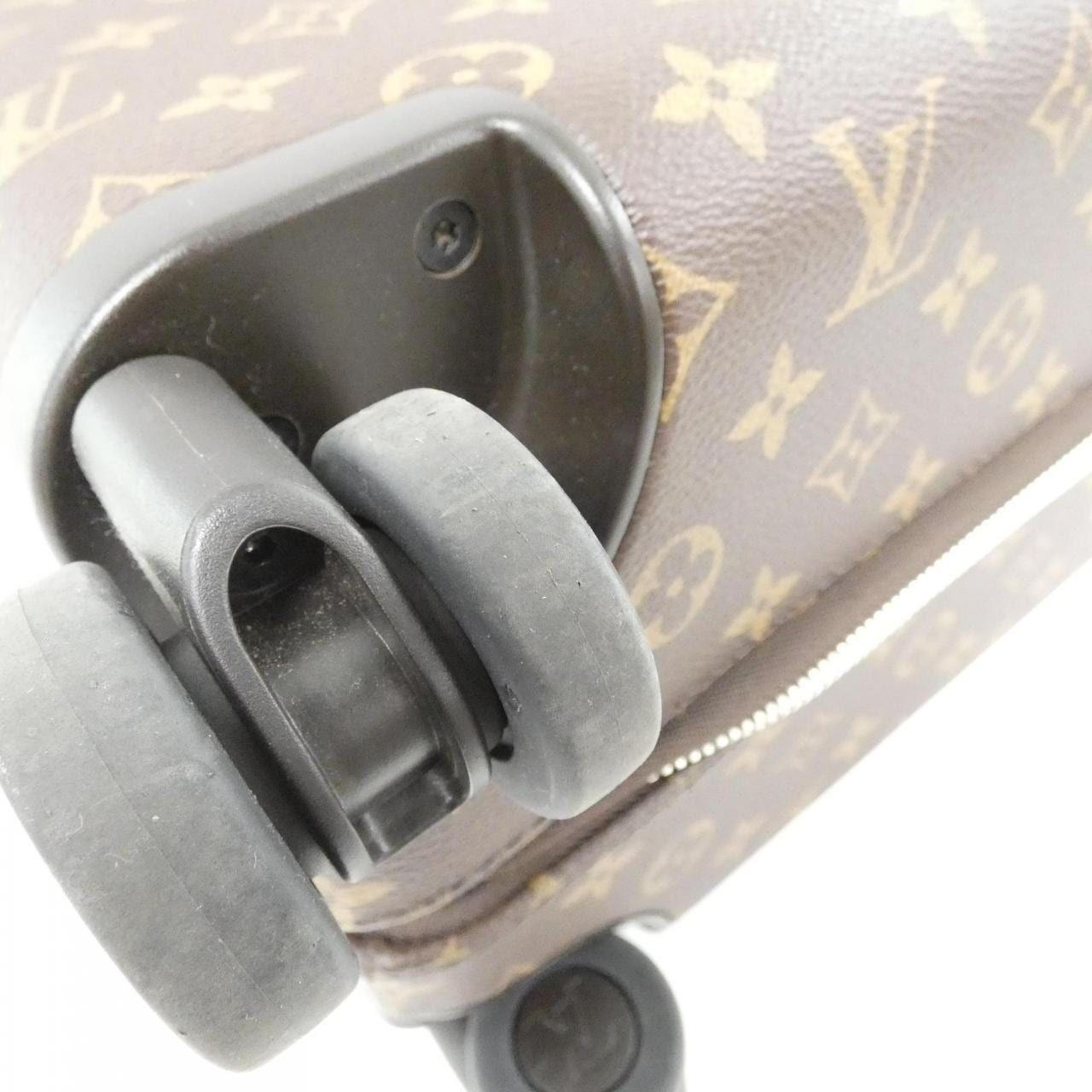LOUIS VUITTON M23203 Bag Monogram 3