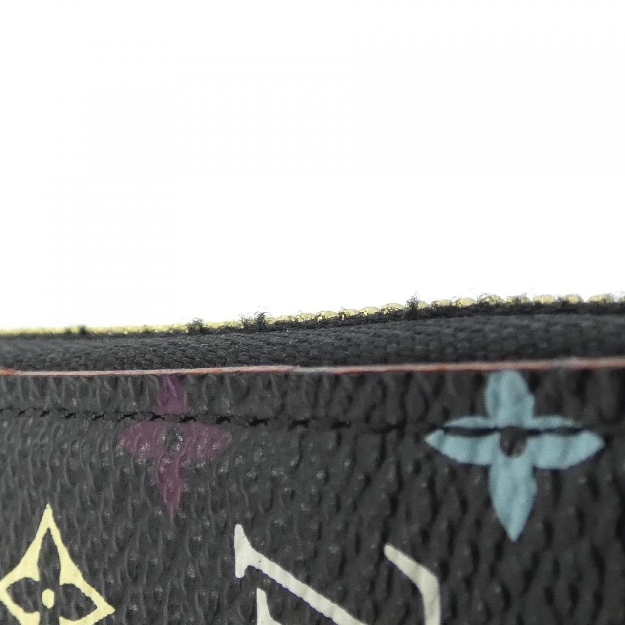 LOUIS VUITTON M60268 Coin Case Canvas 4