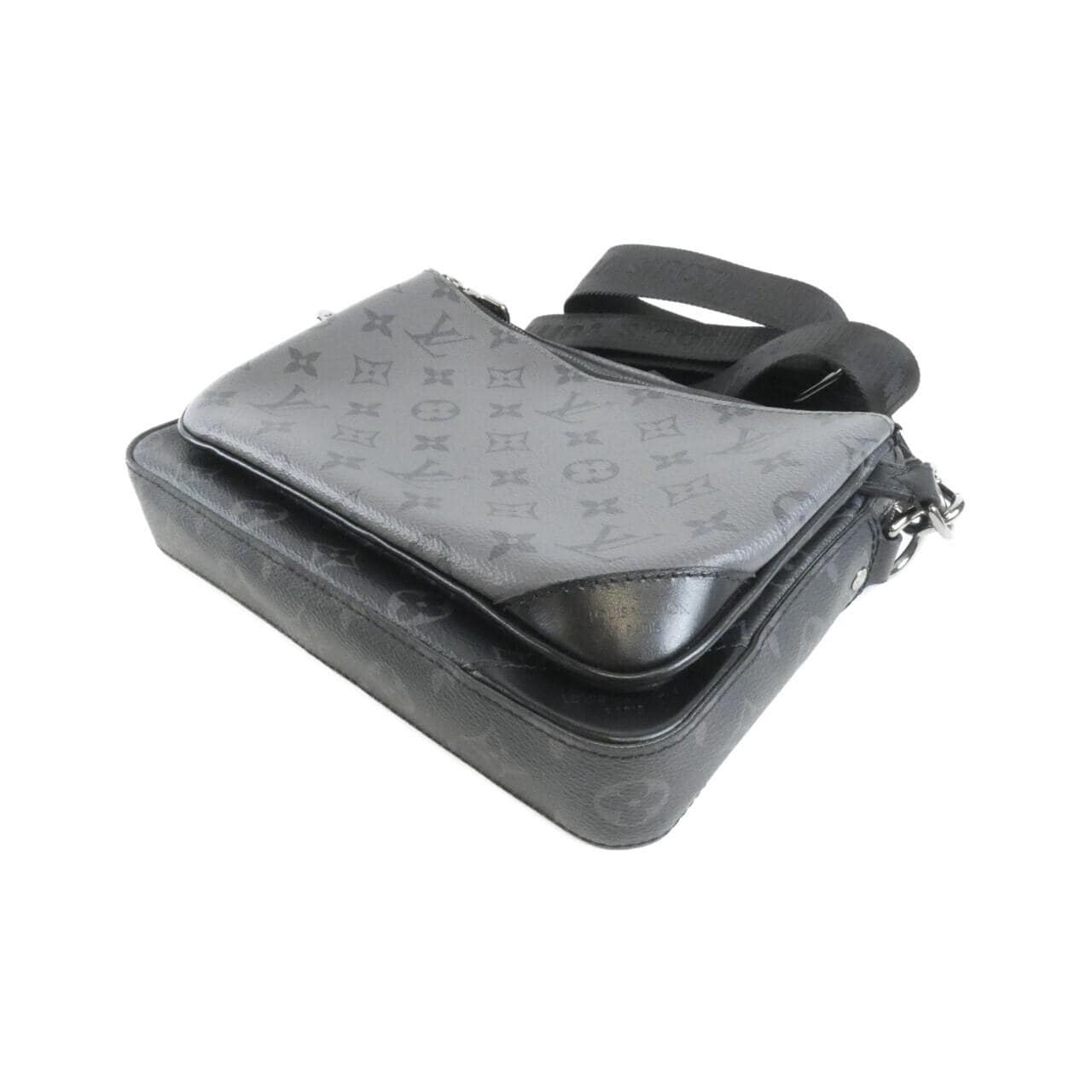 LOUIS VUITTON Eclipse M69443 Shoulder Monogram 3