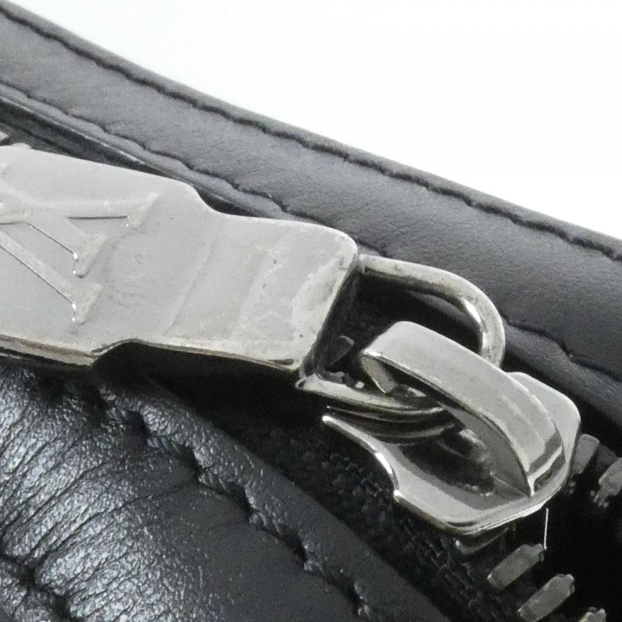 LOUIS VUITTON Eclipse M69443 Shoulder Monogram 5