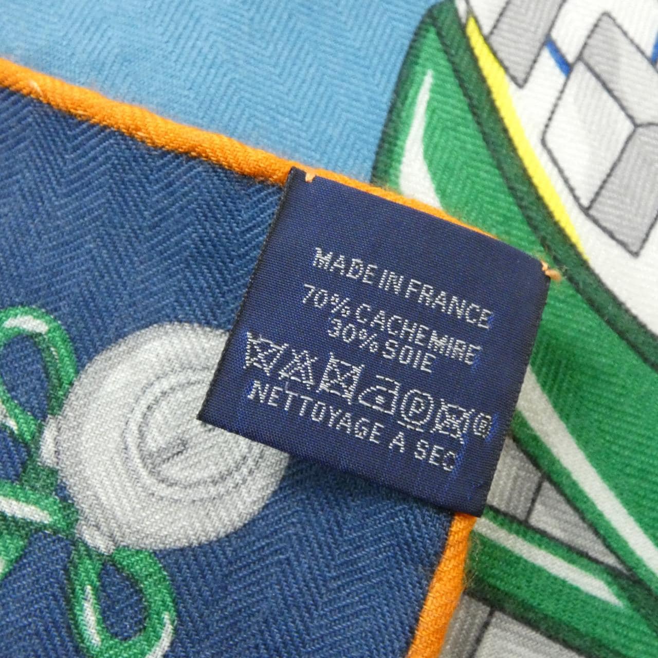 HERMES 104061T Scarf 3