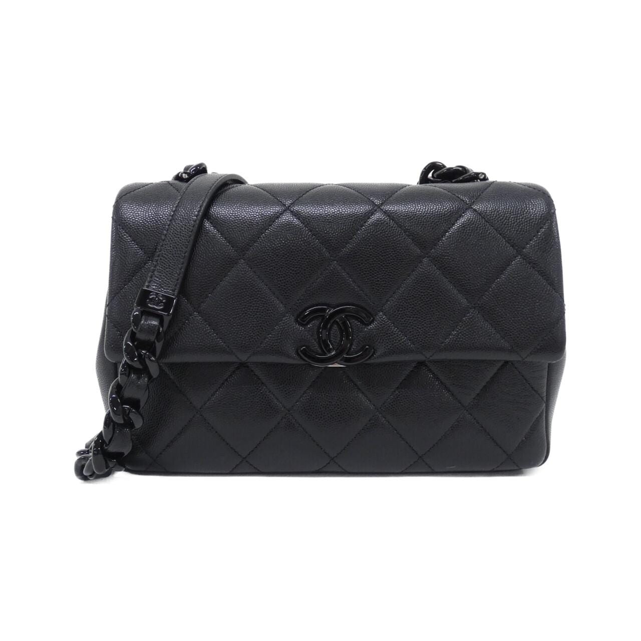 CHANEL AS2303 Shoulder Grained Calfskin