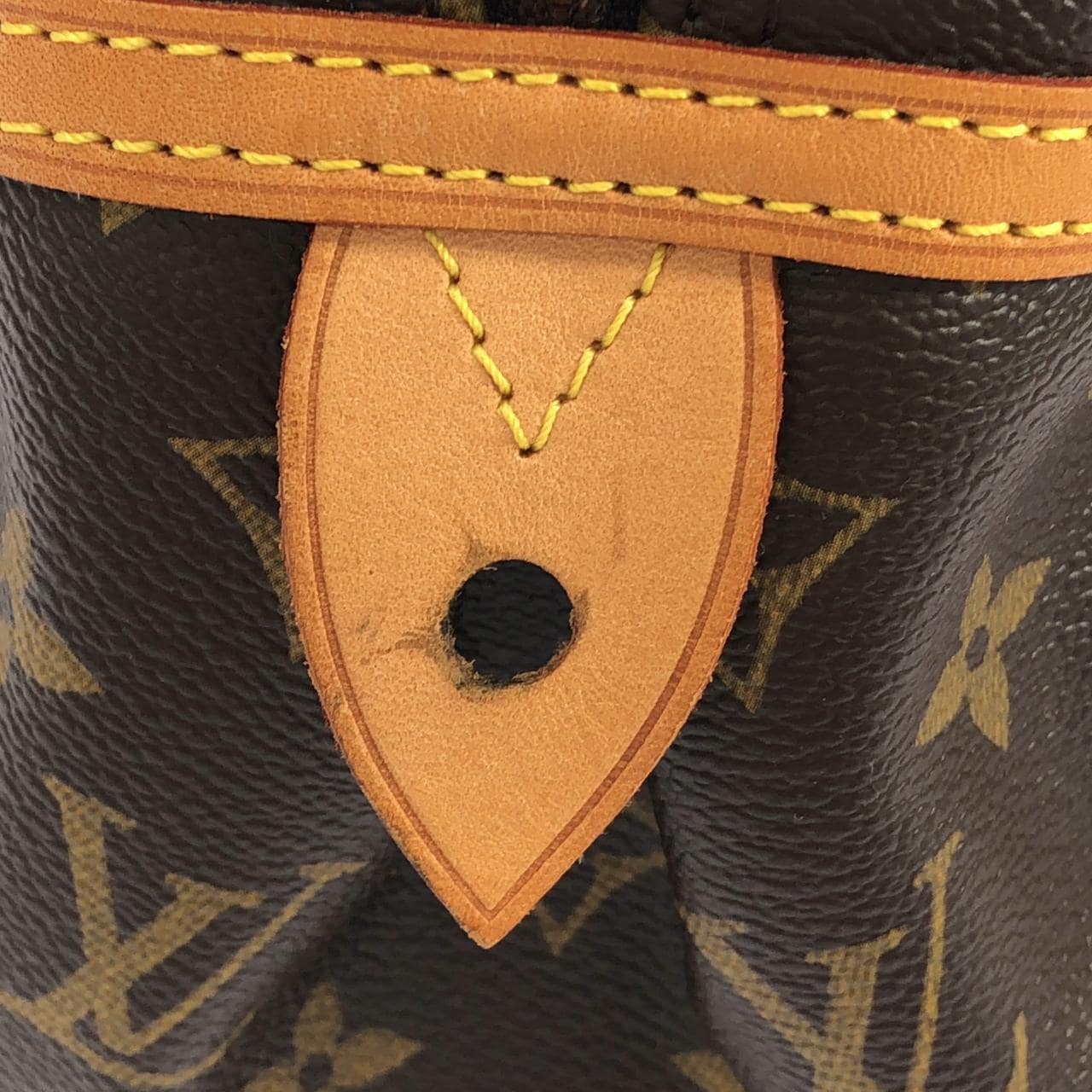 LOUIS VUITTON M95565 Shoulder Monogram 4