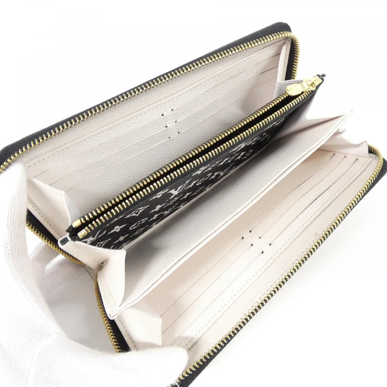 LOUIS VUITTON M69437 銀包 帆布 4