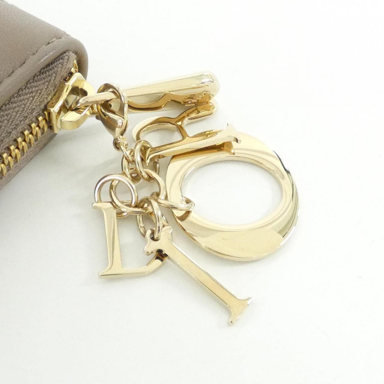 DIOR Lady Dior S0007ONMJ Wallet Lambskin 3