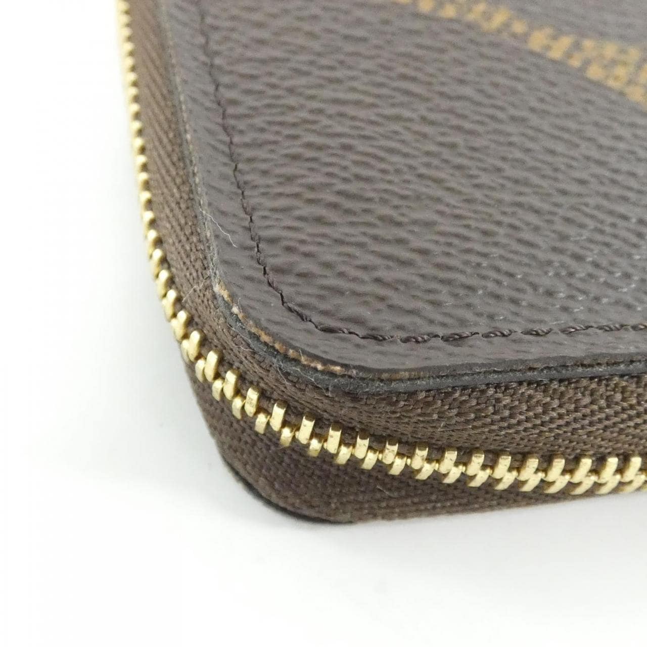 LOUIS VUITTON M67690 Coin Case Monogram 4