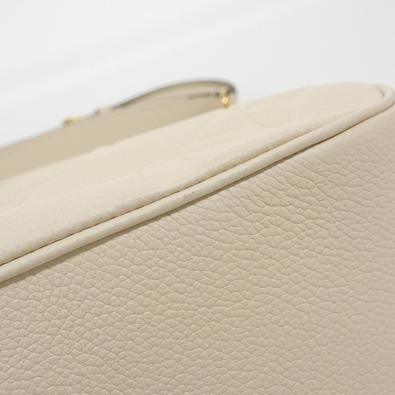 LOUIS VUITTON M46099 Handbag Monogram 2