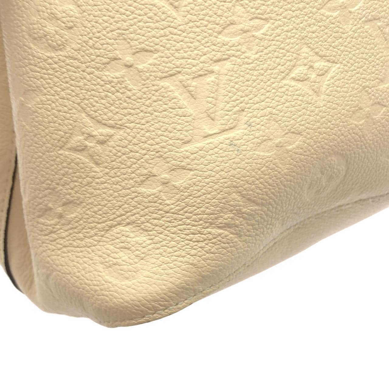 LOUIS VUITTON M46526 肩背包 Monogram 4