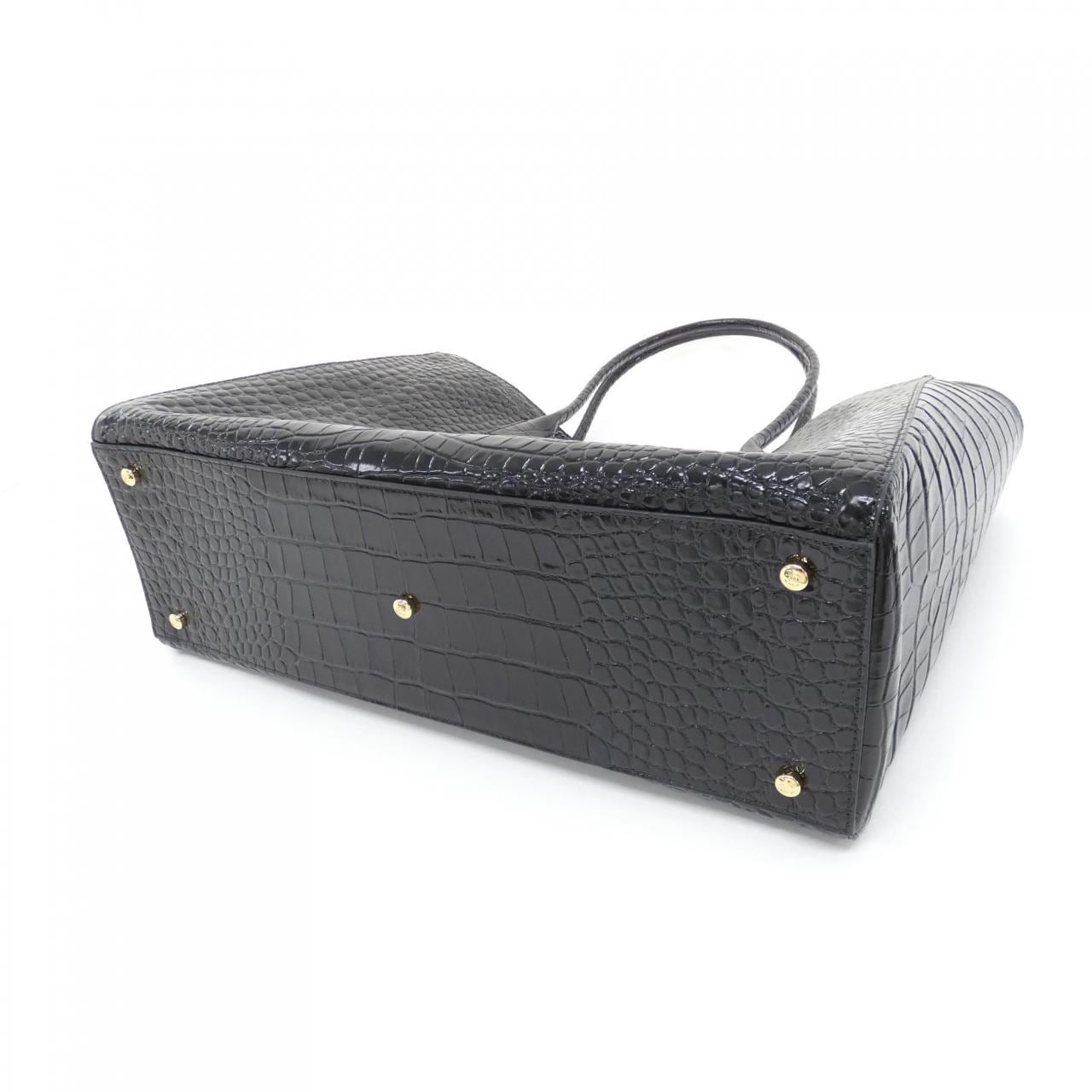 CHANEL AS6239 Handbag Crocodile 3
