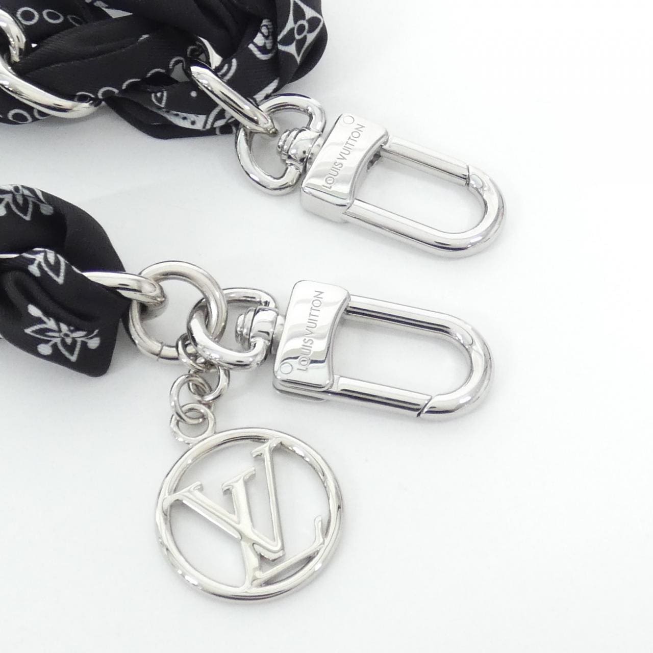 LOUIS VUITTON M02757 銀包 4