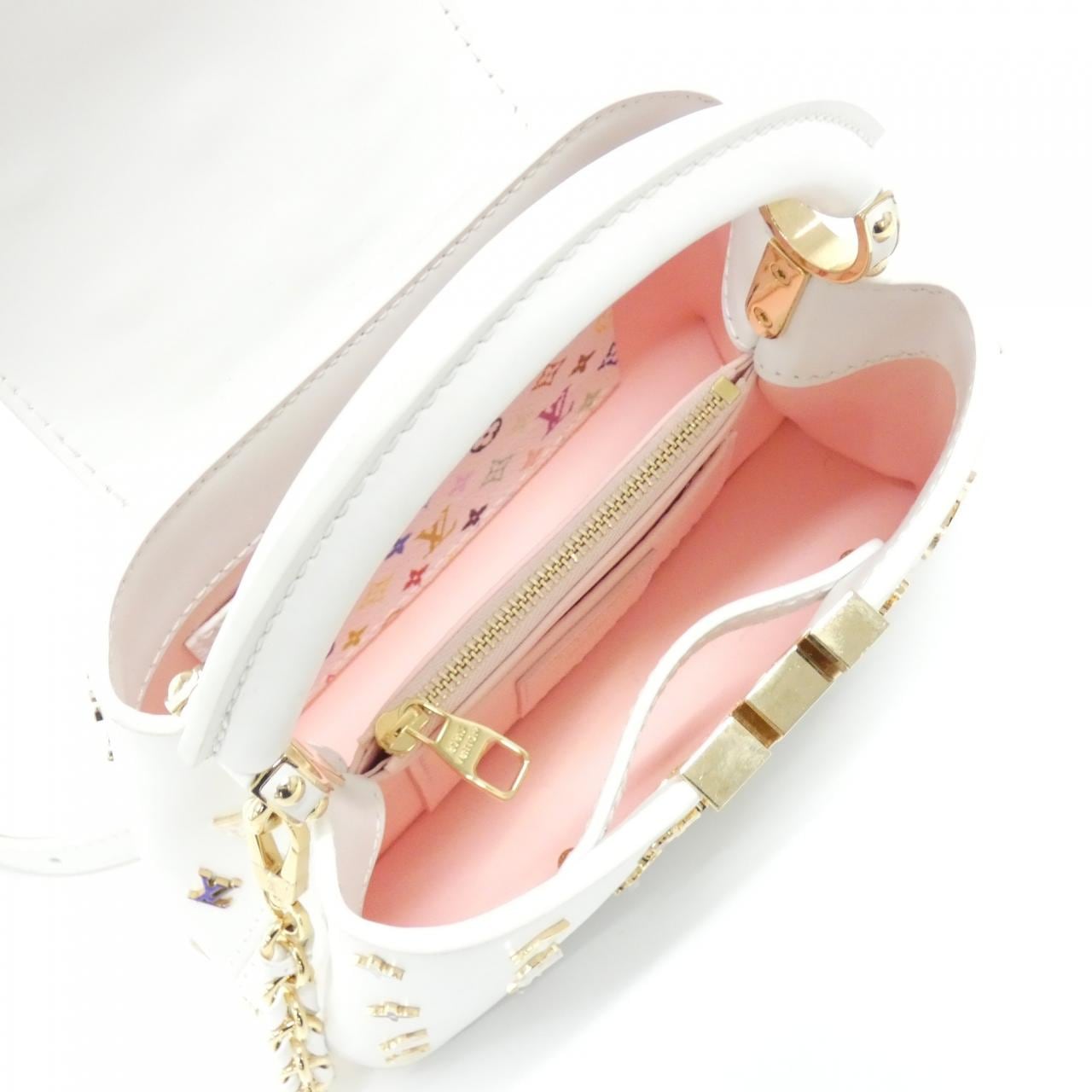 LOUIS VUITTON Capucines M14165 Handbag 7