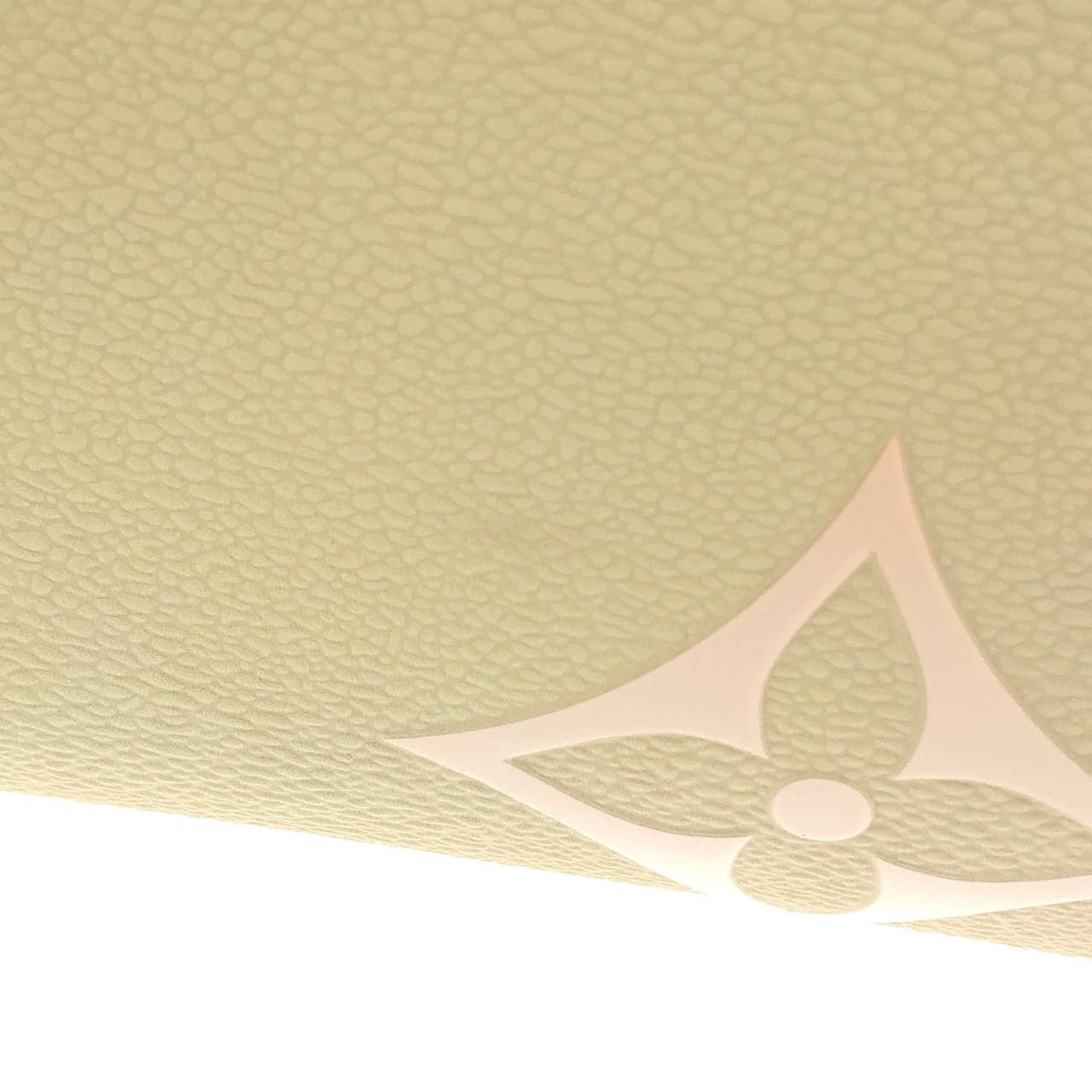 LOUIS VUITTON OnTheGo M20510 Handbag Monogram 4