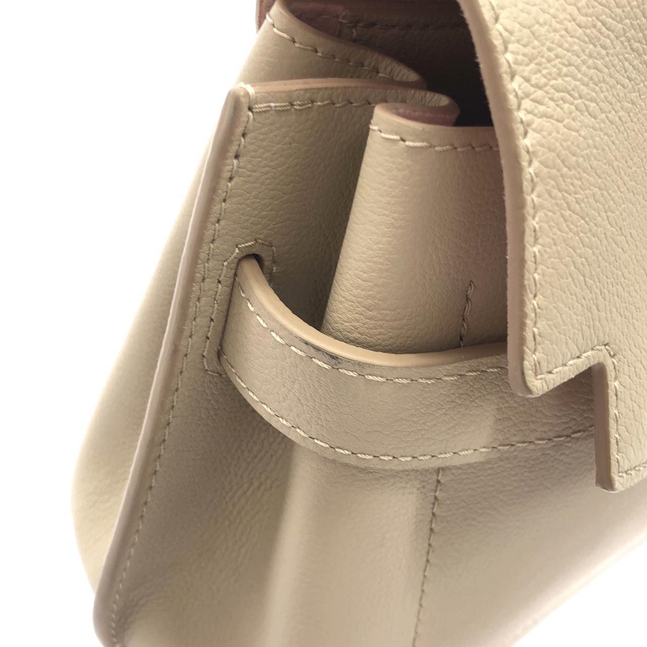 LOUIS VUITTON M21052 Handbag 4