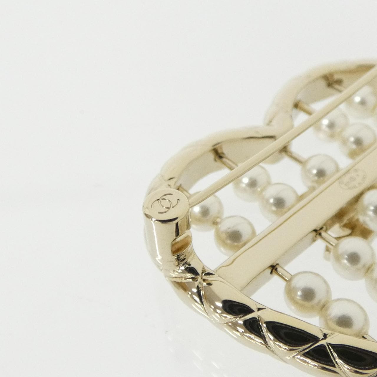 CHANEL ABG046 Accessories 3