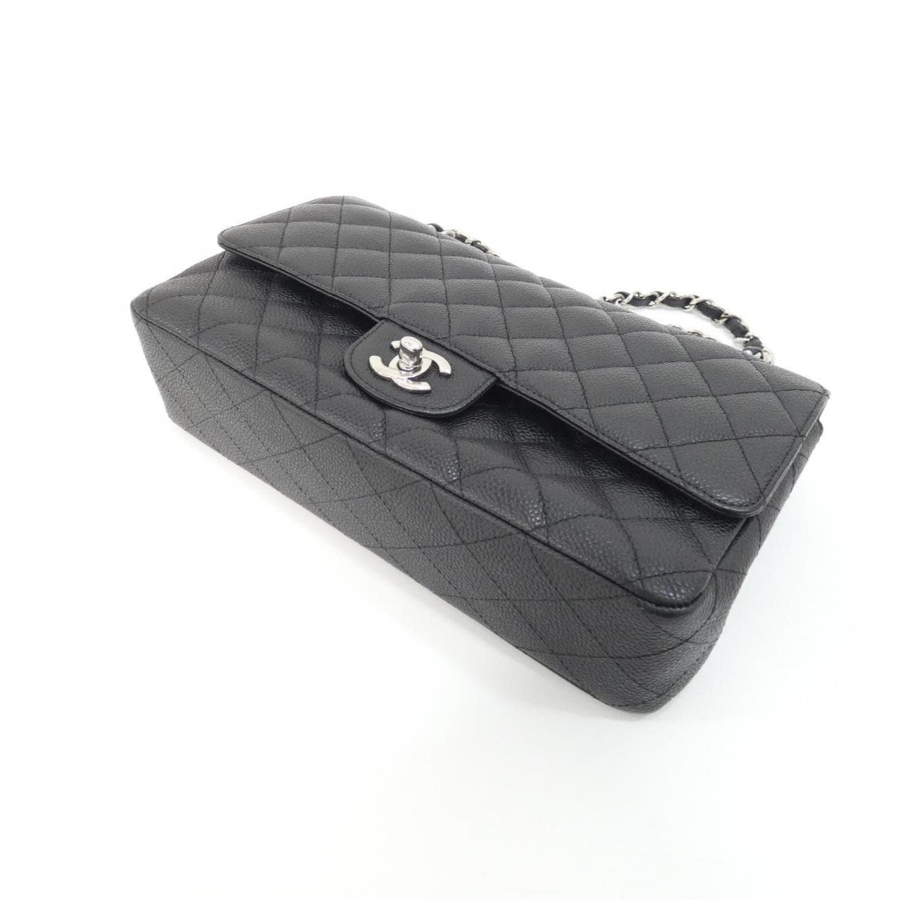 CHANEL Matelasse 1112 Shoulder Grained Calfskin 3