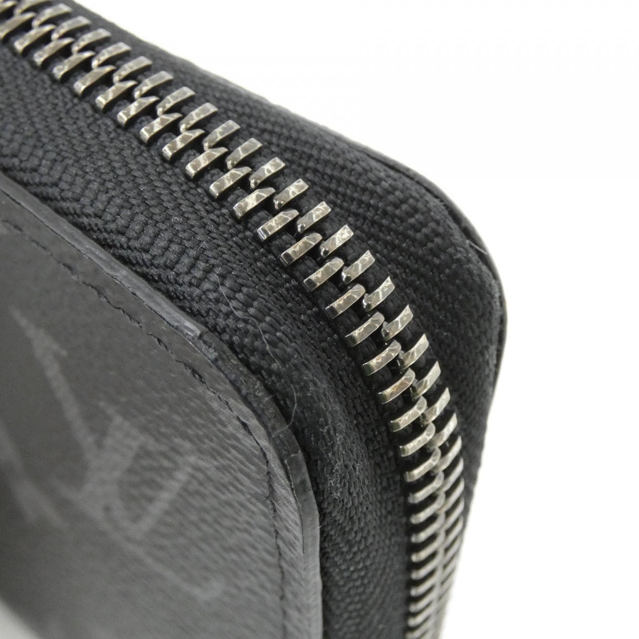 LOUIS VUITTON Eclipse M11611 Wallet Monogram 3
