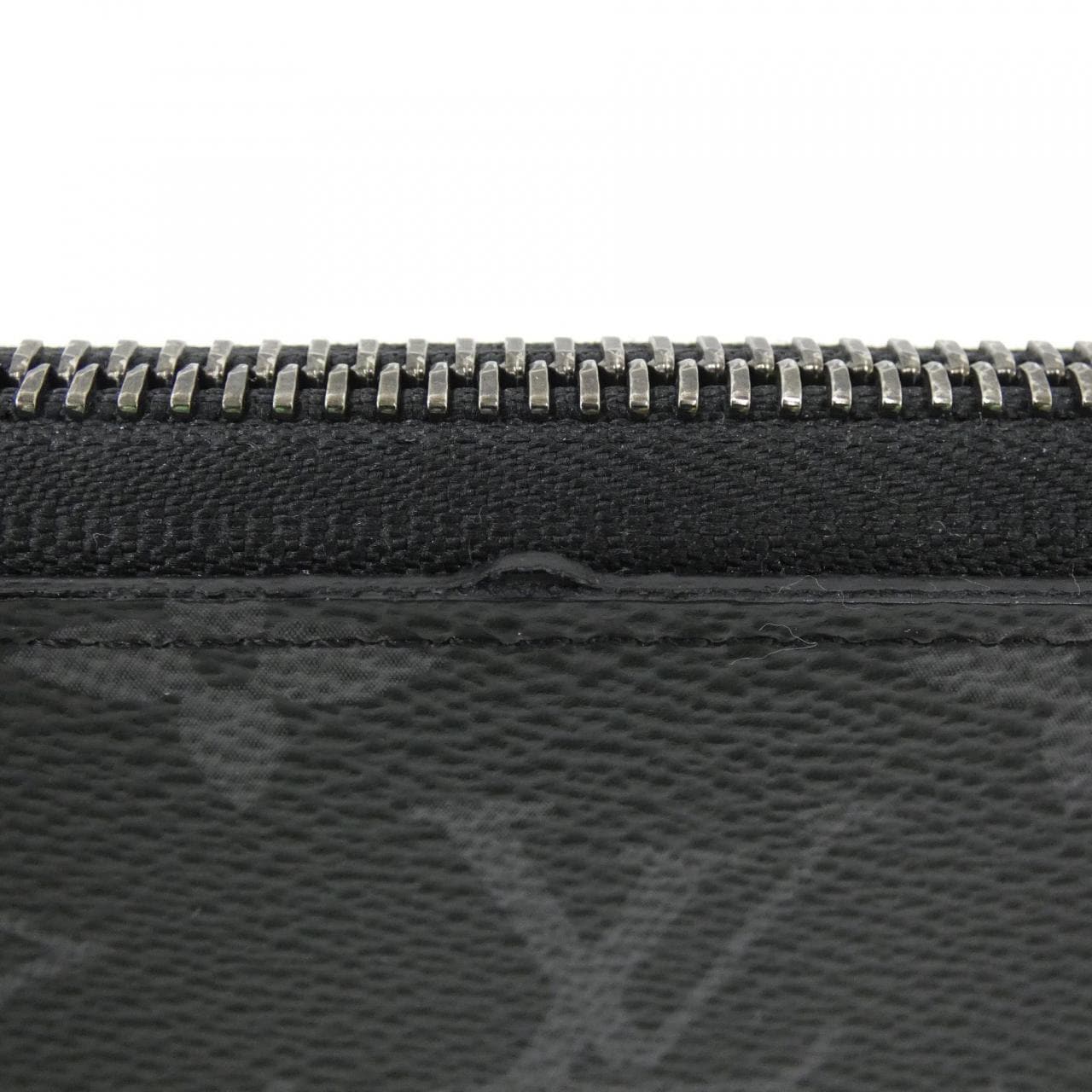 LOUIS VUITTON Eclipse M11611 Wallet Monogram 4