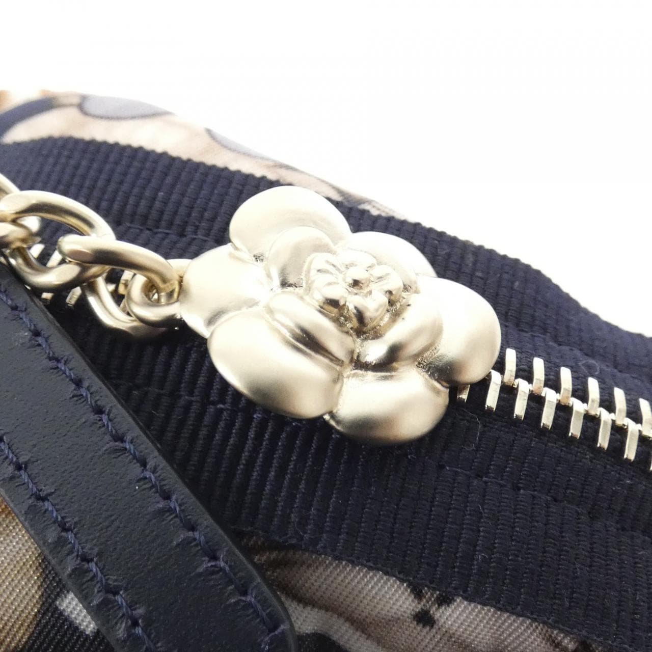 CHANEL 82451 小袋 尼龍 5