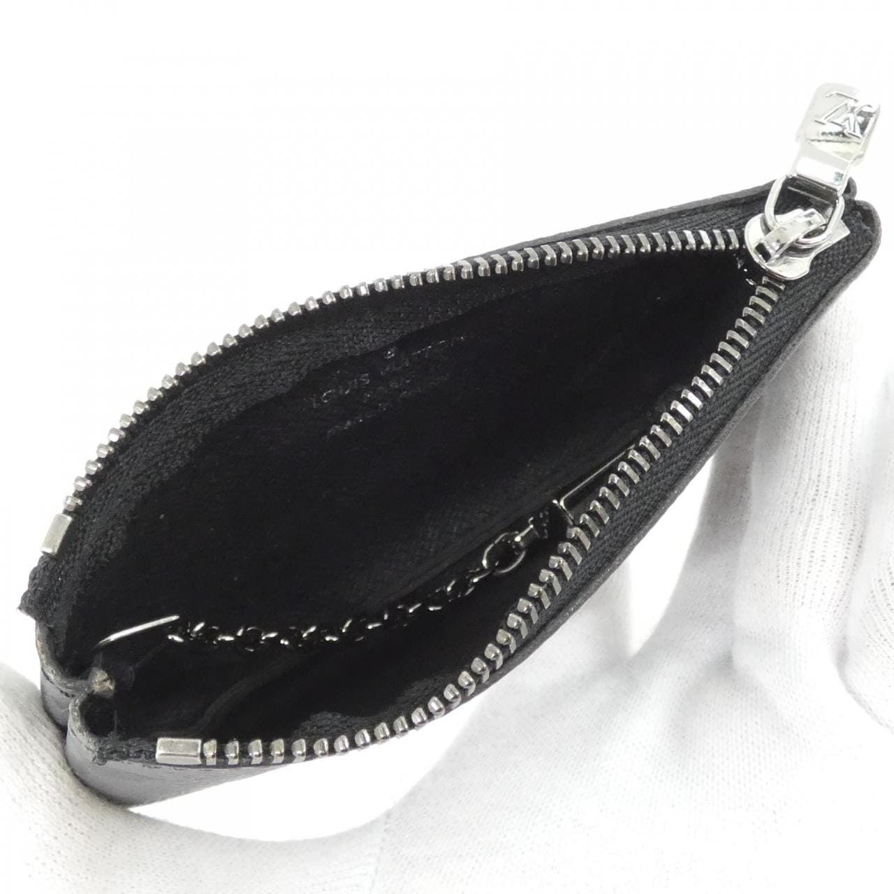 LOUIS VUITTON Pochette M80905 Coin Case Monogram 5